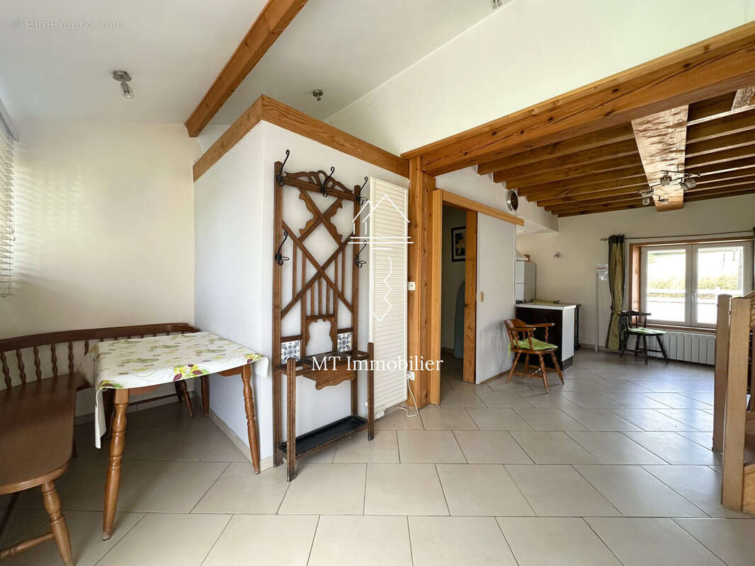 Maison à ESTREELLES