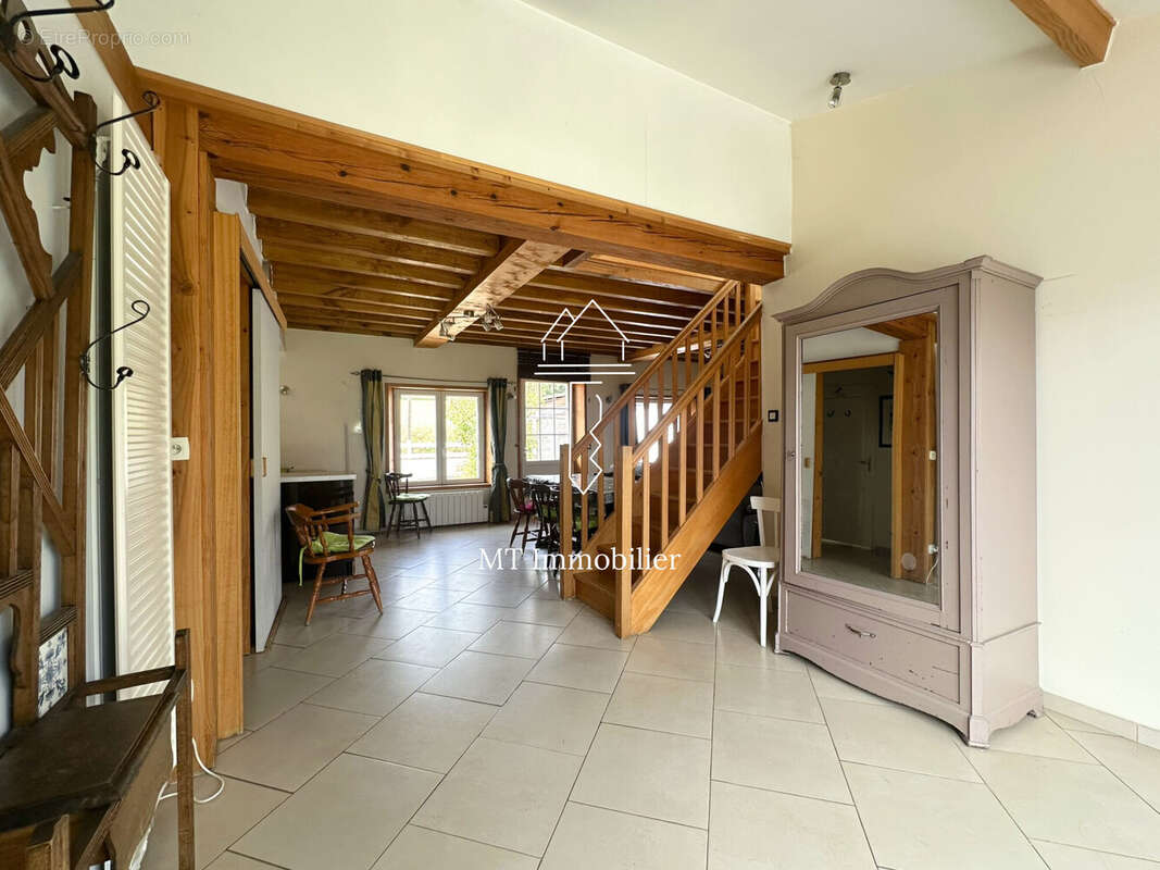 Maison à ESTREELLES