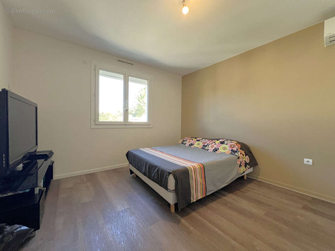 Maison à PONT-DE-CHERUY