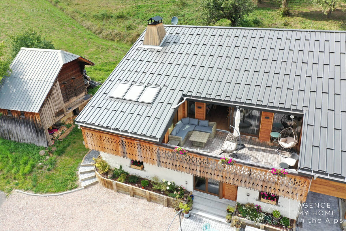 Maison à LA COTE-D&#039;ARBROZ