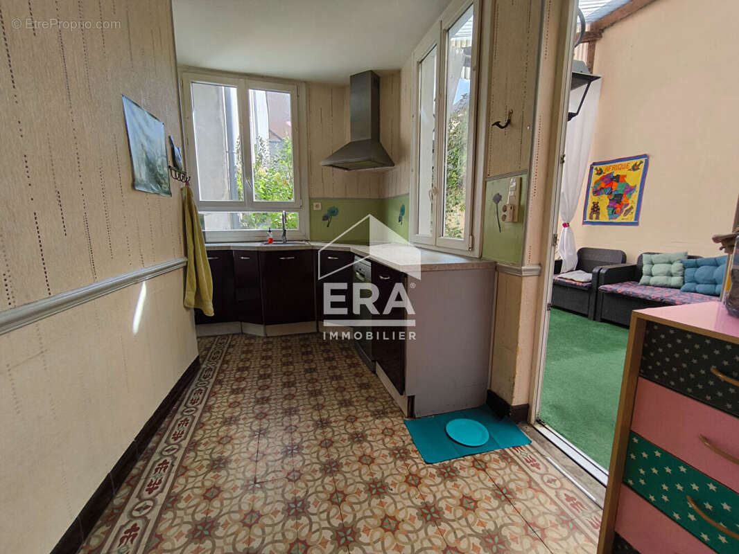 Maison à SILLE-LE-GUILLAUME