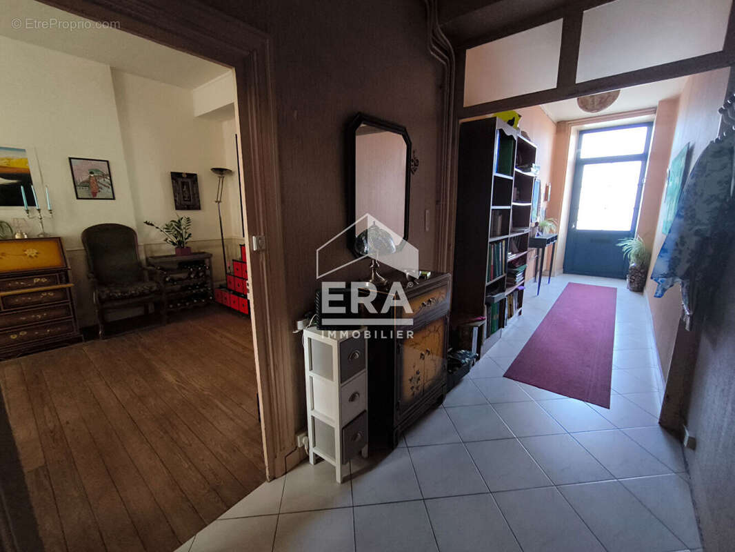 Maison à SILLE-LE-GUILLAUME