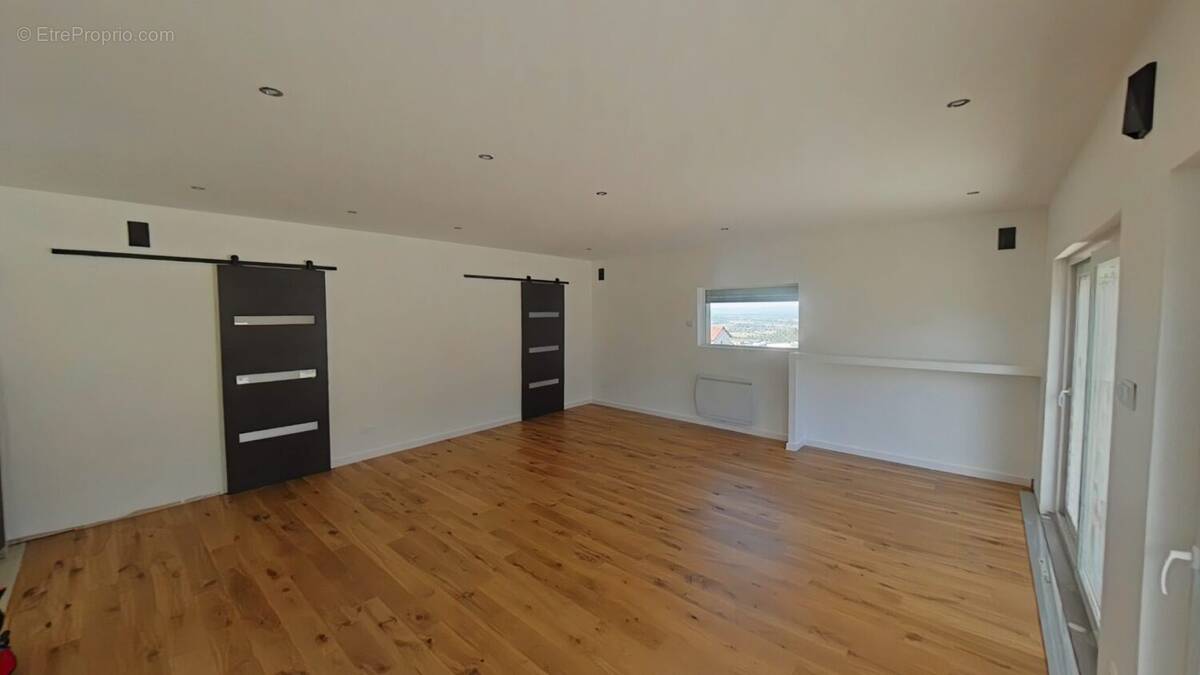 Maison à SAINT-MARCELLIN-EN-FOREZ