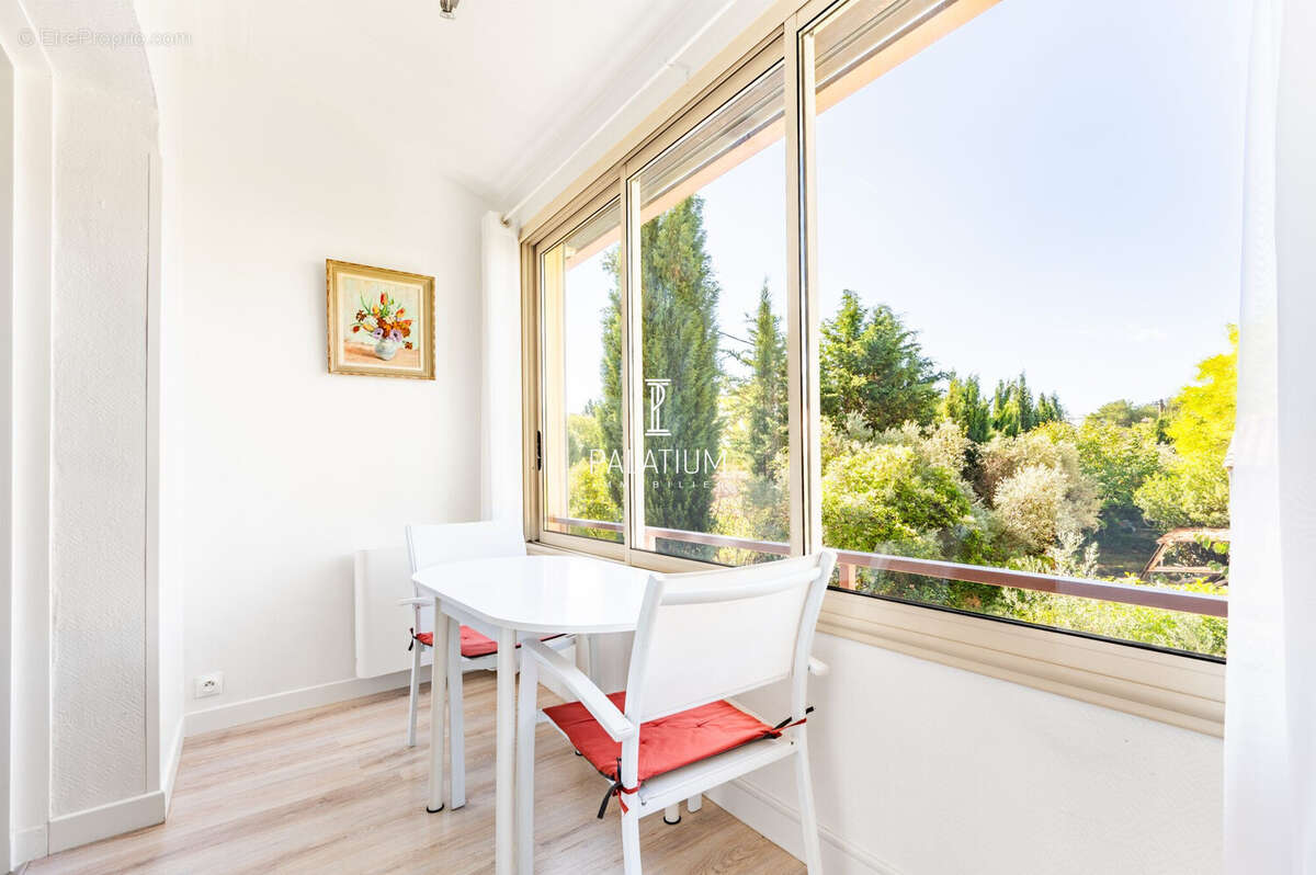 Appartement à GREOUX-LES-BAINS