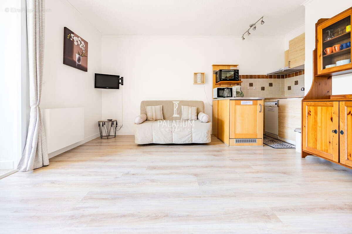 Appartement à GREOUX-LES-BAINS