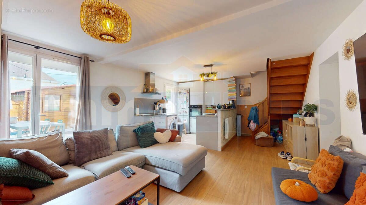 Appartement à BOIS-D'ARCY