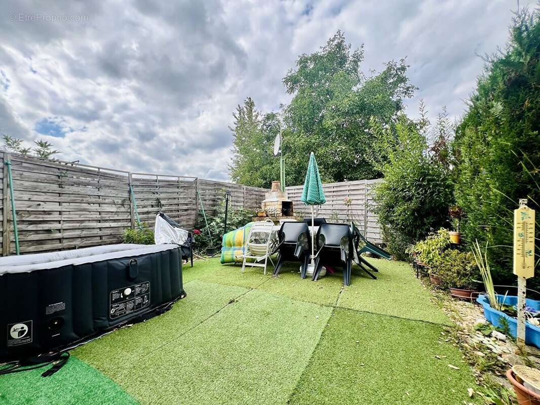 Maison à MIGNEVILLE