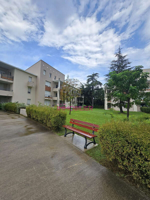 Appartement à LE PONTET