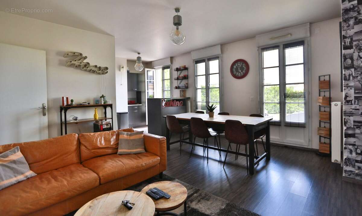 Appartement à SERRIS