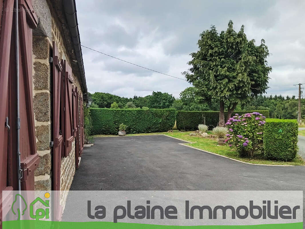 Maison à LA FERTE-MACE