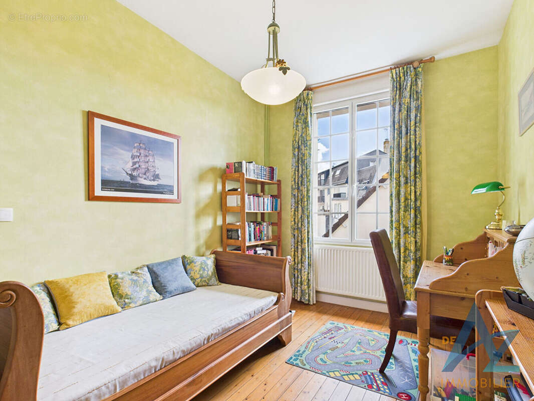 Maison à MERVILLE-FRANCEVILLE-PLAGE