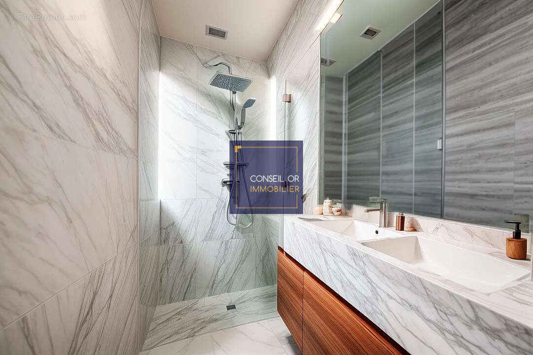 Appartement à SAINT-GENIS-LAVAL