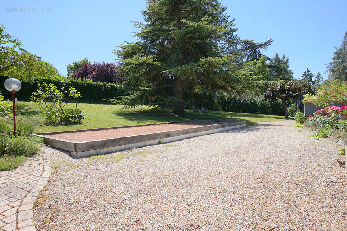 Maison à BREUIL-BOIS-ROBERT