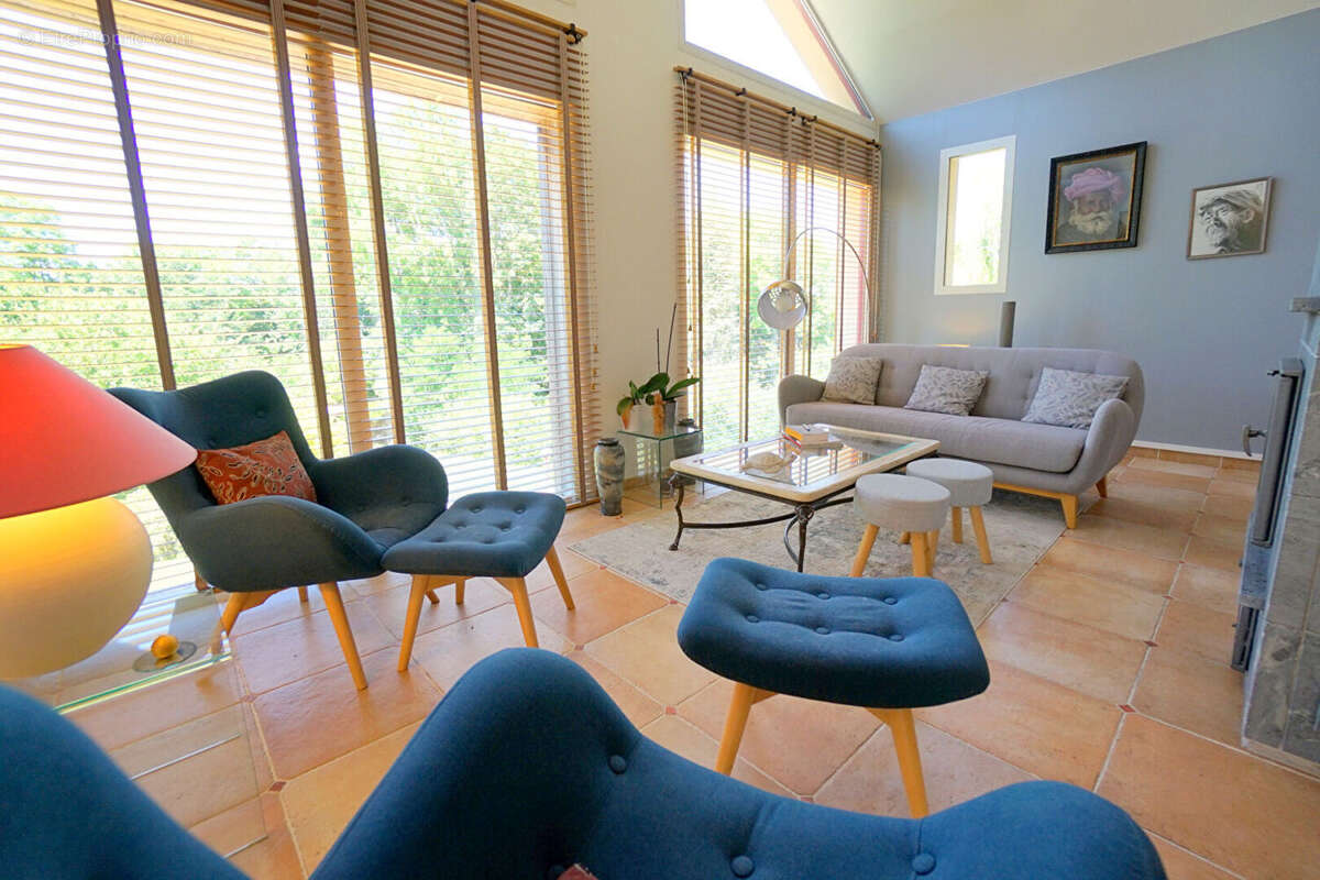 Maison à BREUIL-BOIS-ROBERT