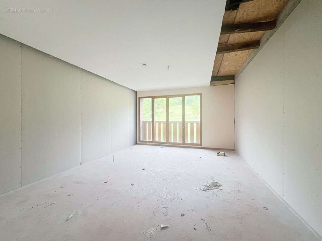 Appartement à SAINT-JEOIRE