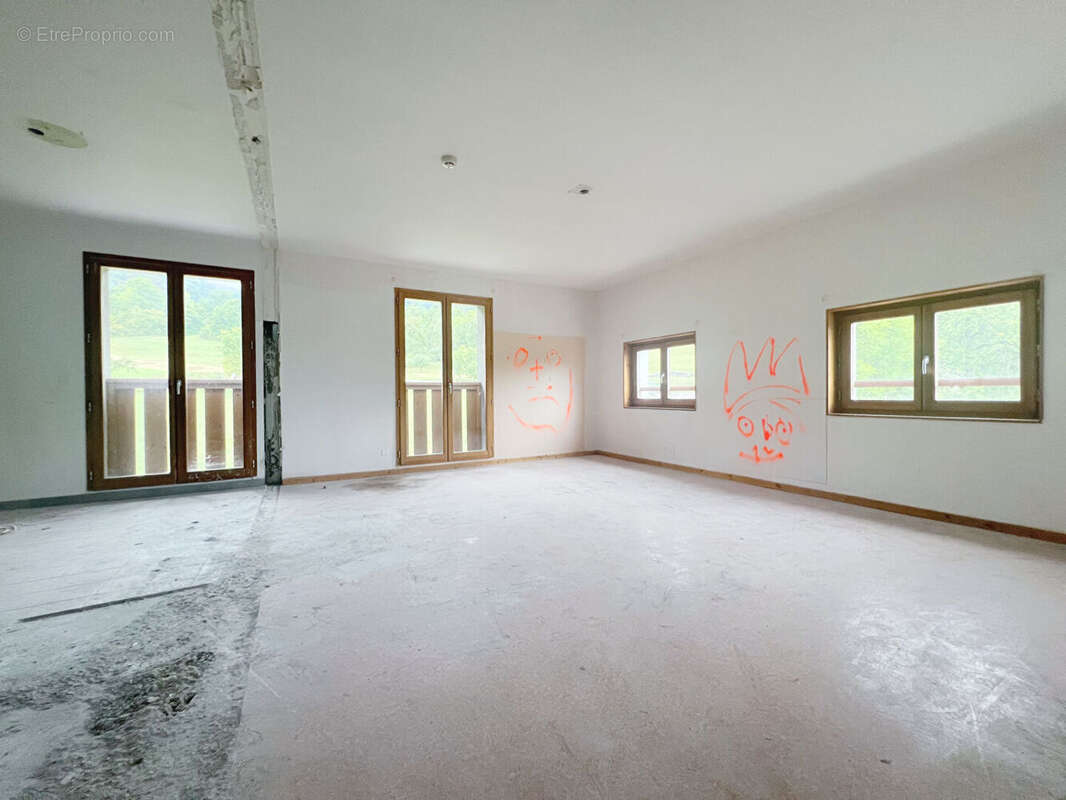 Appartement à SAINT-JEOIRE