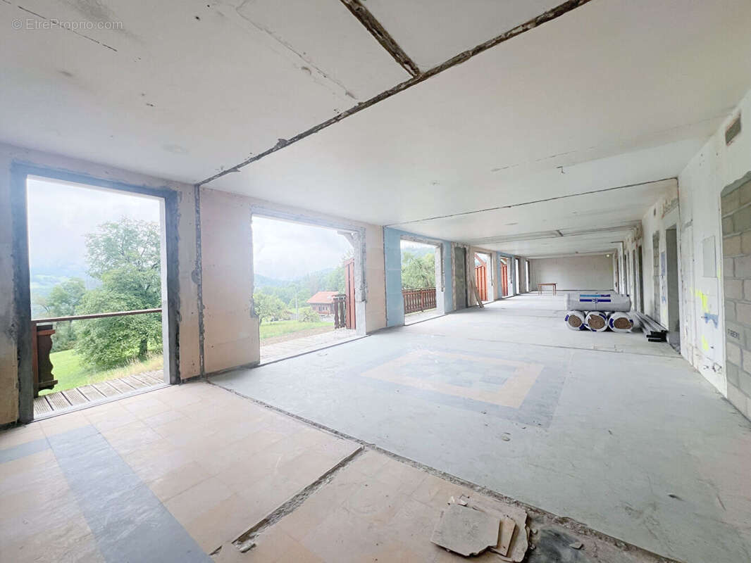 Appartement à SAINT-JEOIRE