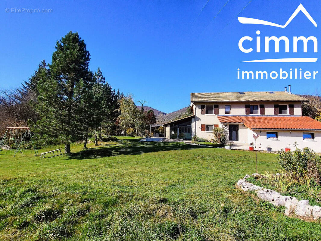 Maison à VASSIEUX-EN-VERCORS