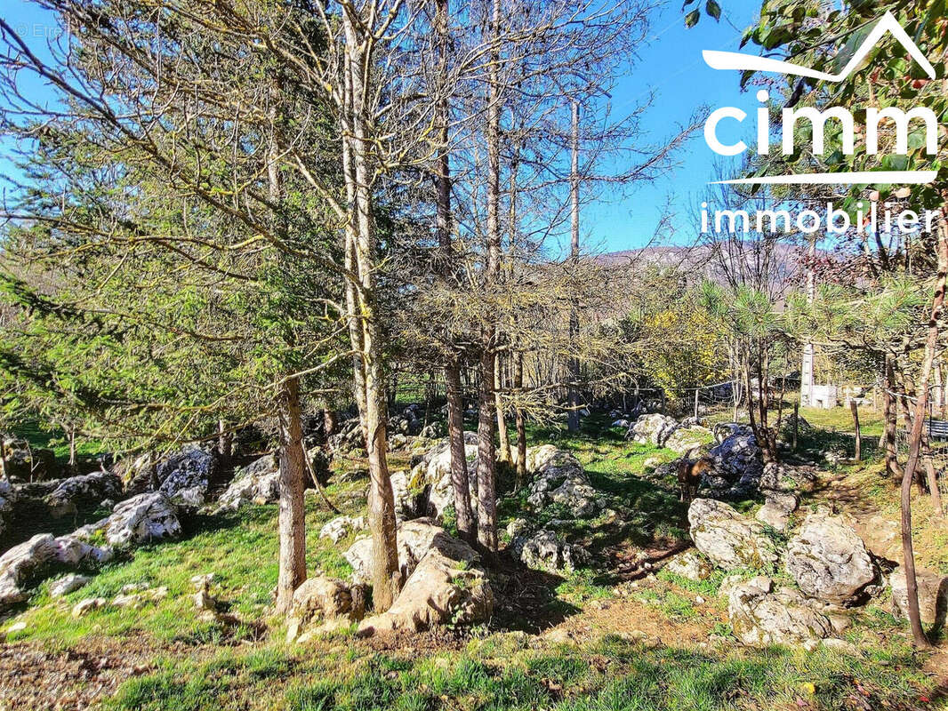 Maison à VASSIEUX-EN-VERCORS