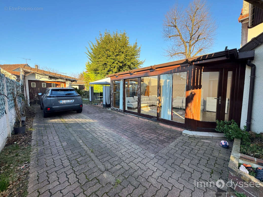 Maison à LIVRY-GARGAN