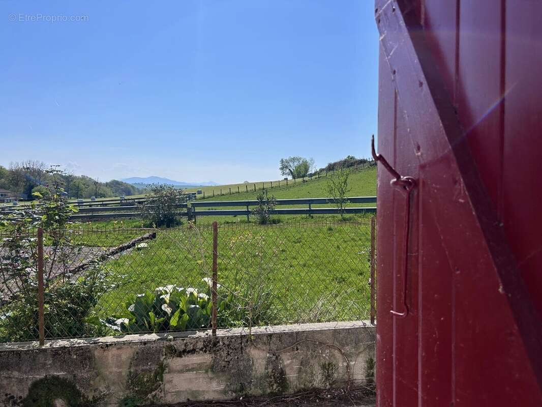 Appartement à BARDOS