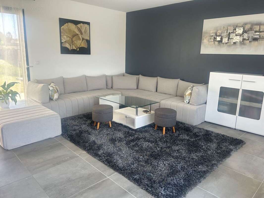 Maison à SAINT-PAUL-LES-ROMANS