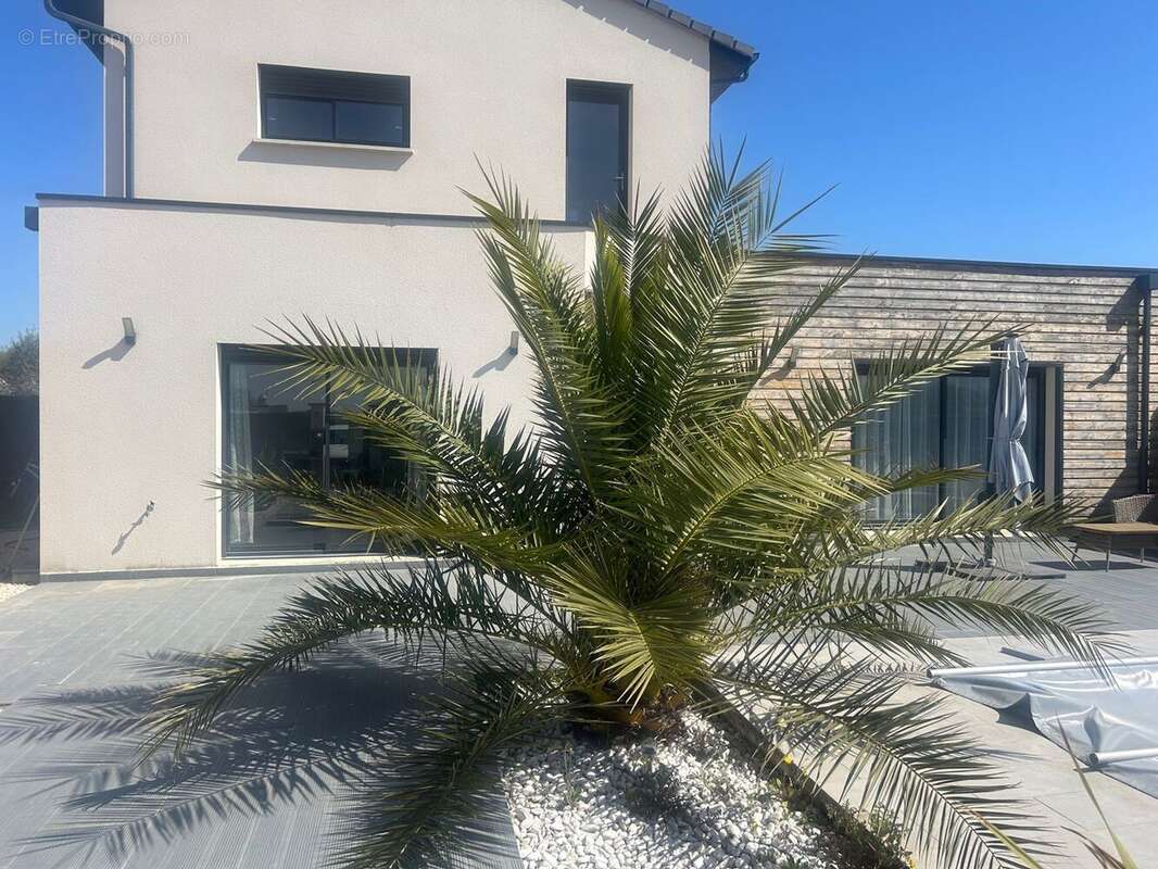 Maison à SAINT-LATTIER