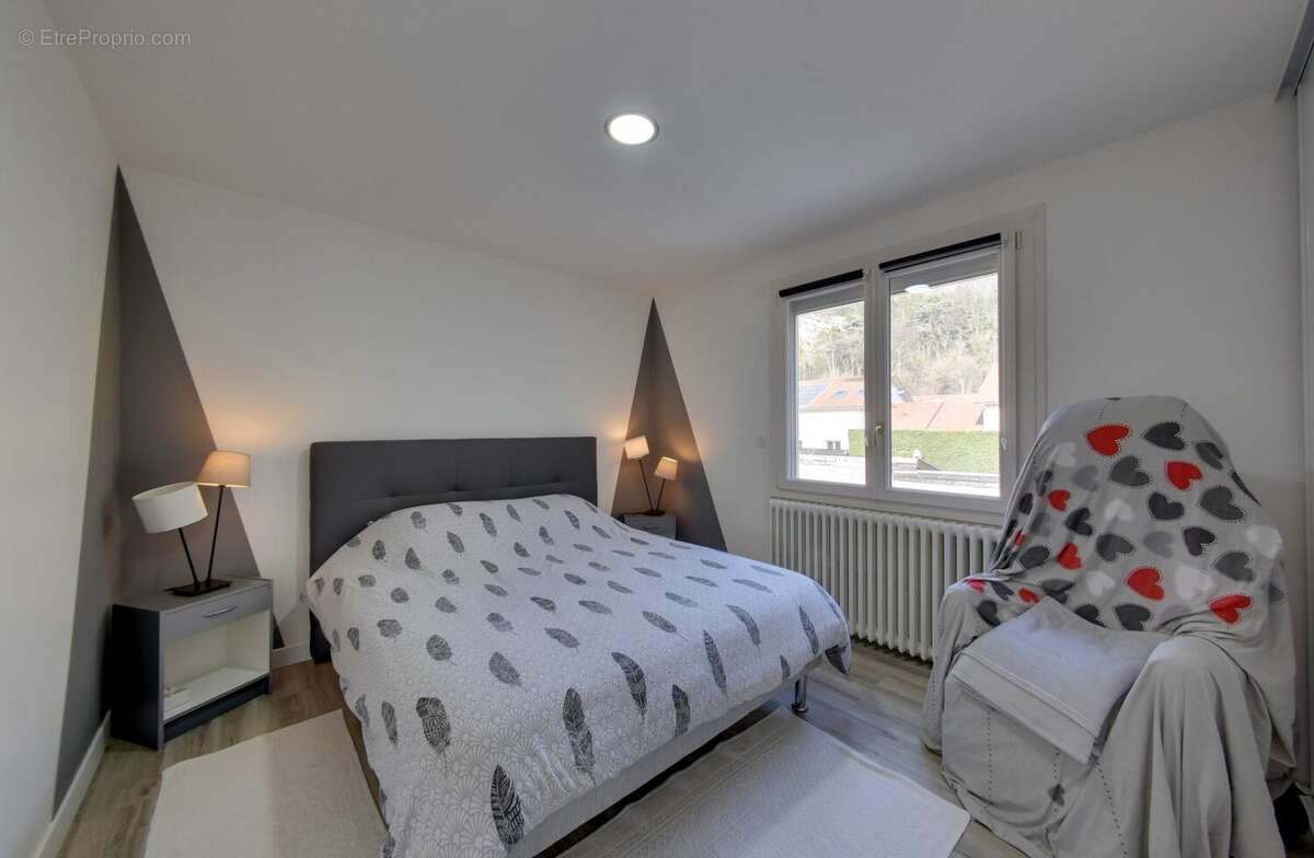 Maison à FONTANIL-CORNILLON