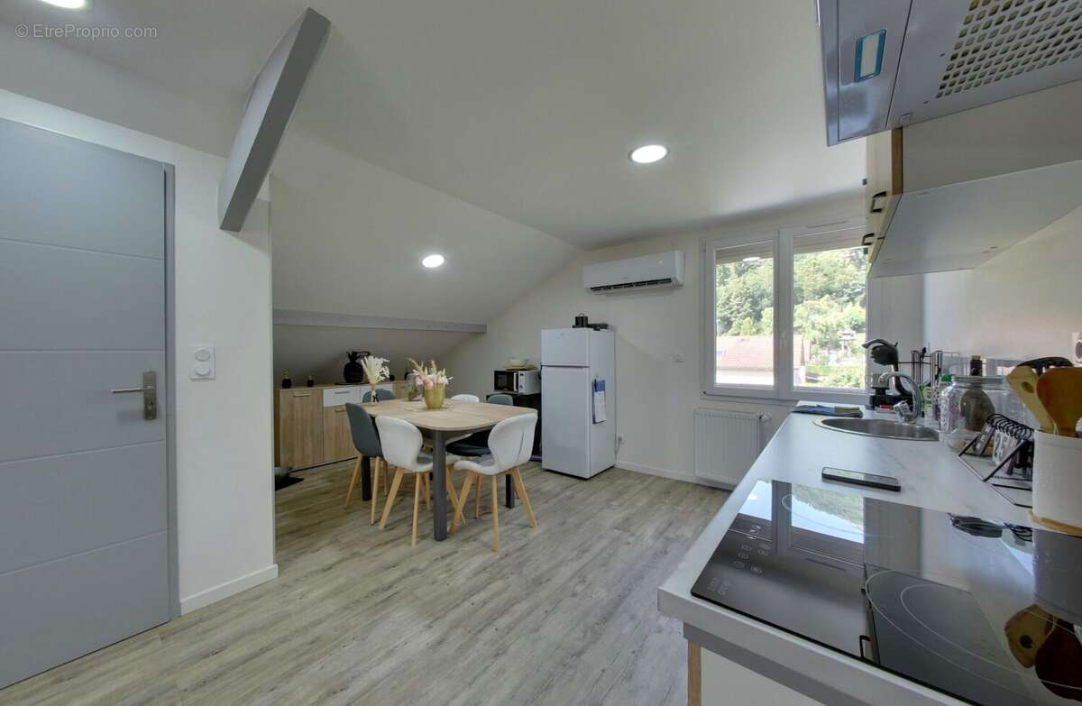 Maison à FONTANIL-CORNILLON