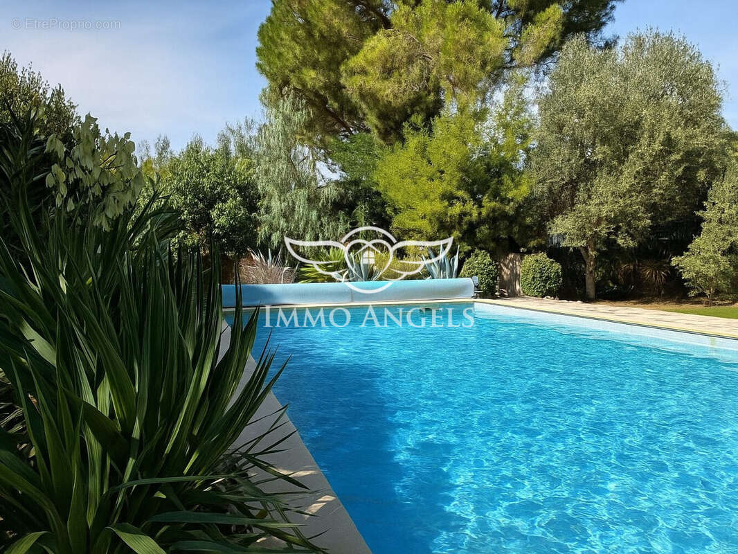 Maison à CAZEDARNES