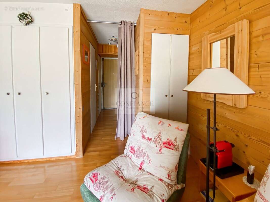 Appartement à SAINT-ETIENNE-DE-TINEE