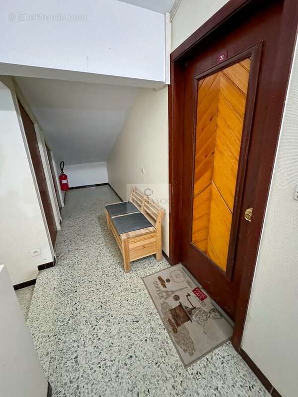 Appartement à SAINT-ETIENNE-DE-TINEE