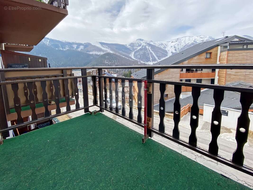 Appartement à SAINT-ETIENNE-DE-TINEE