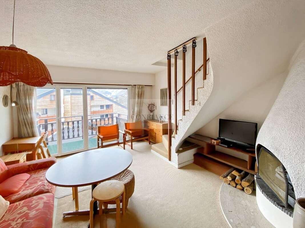 Appartement à SAINT-ETIENNE-DE-TINEE