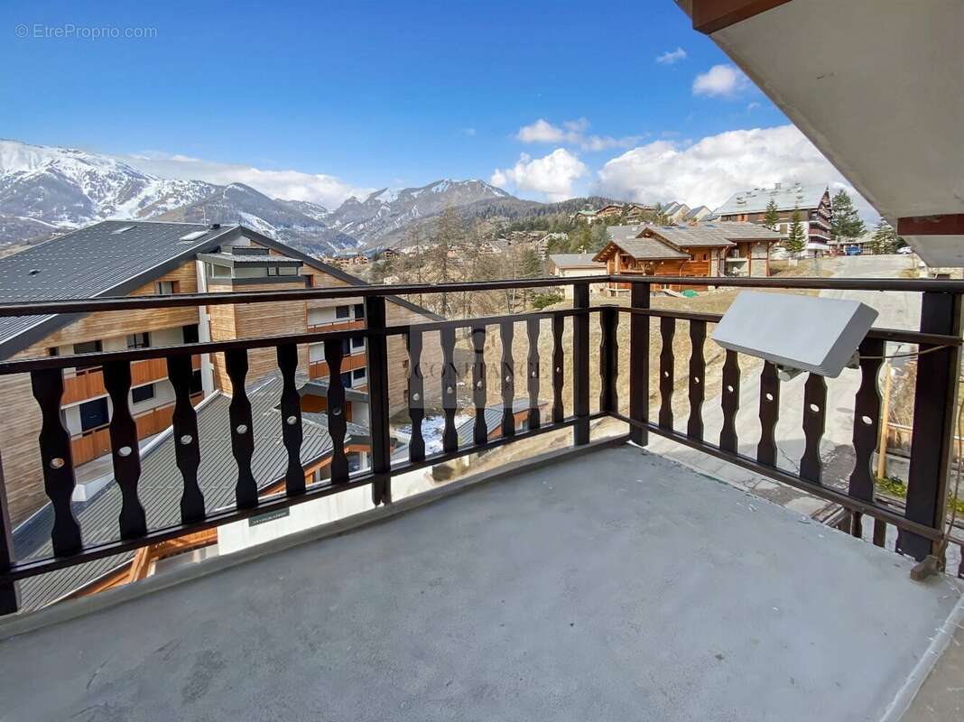 Appartement à SAINT-ETIENNE-DE-TINEE