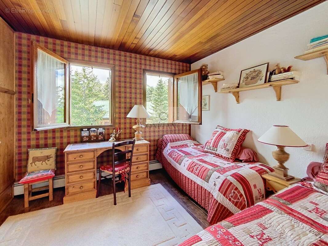 Appartement à SAINT-ETIENNE-DE-TINEE