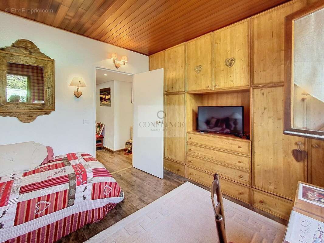 Appartement à SAINT-ETIENNE-DE-TINEE