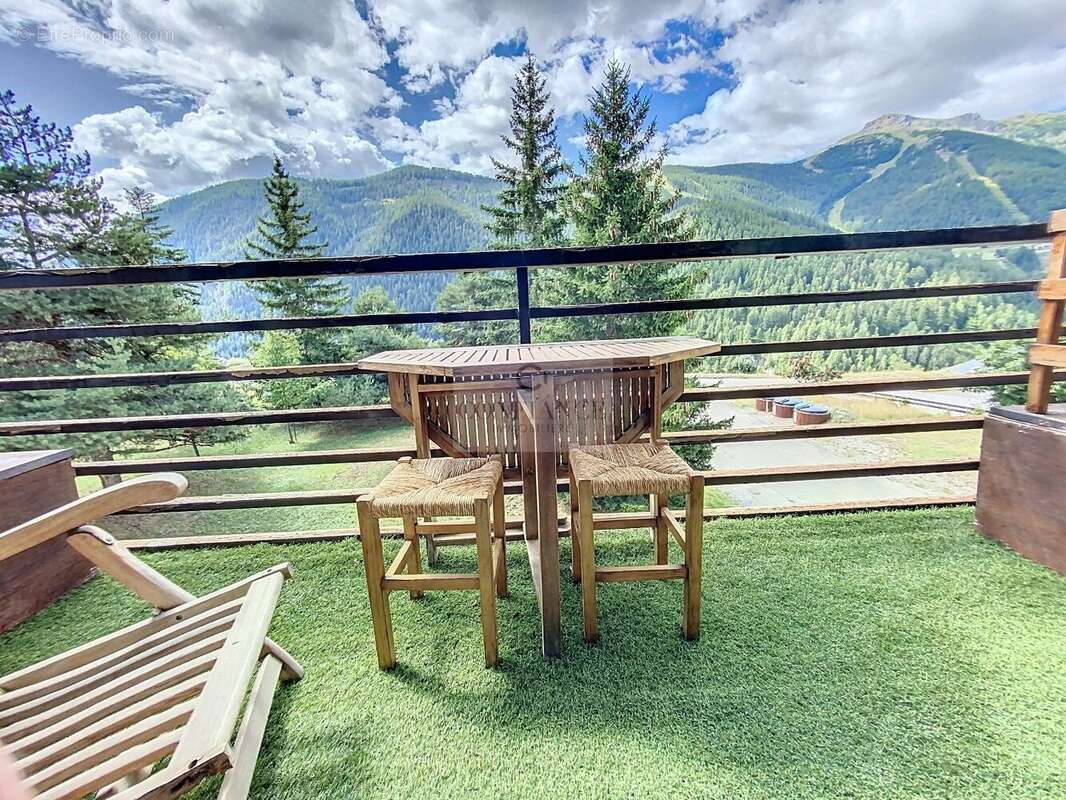 Appartement à SAINT-ETIENNE-DE-TINEE