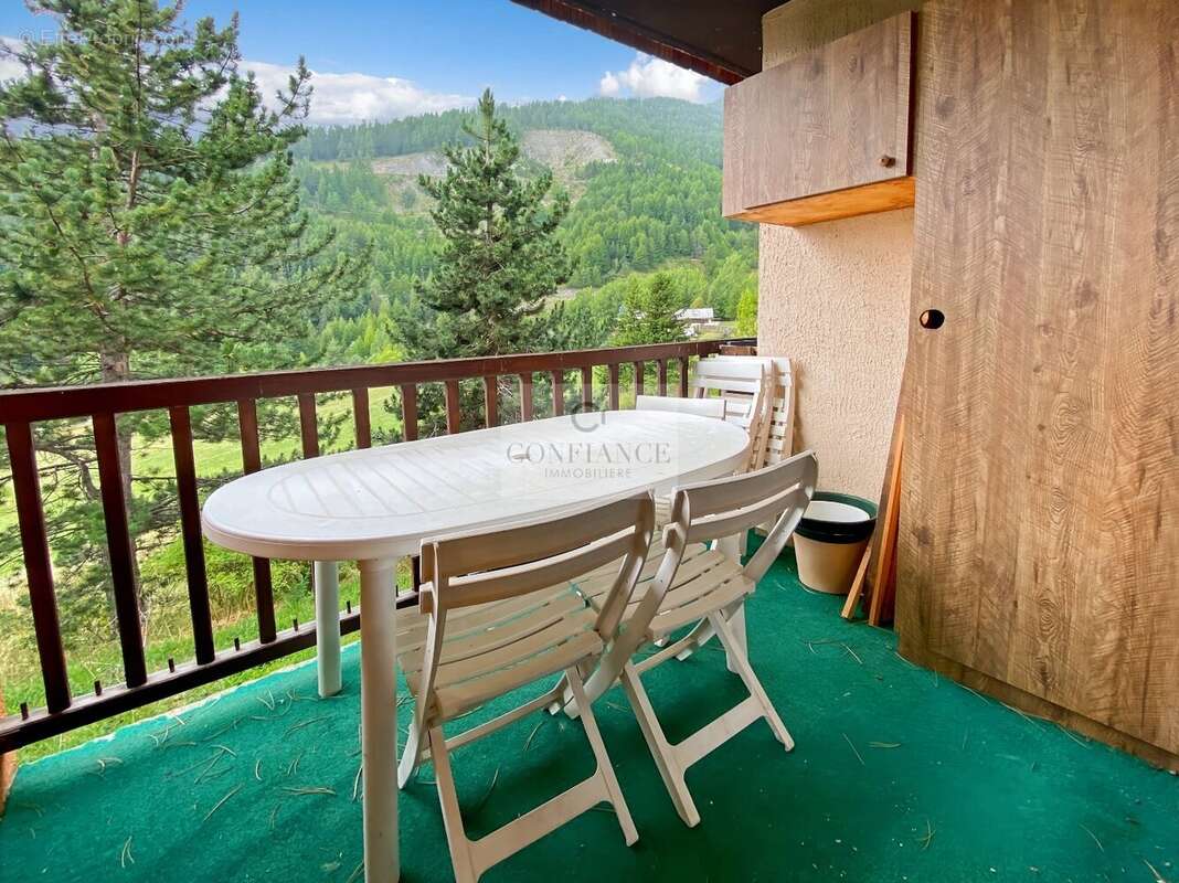 Appartement à SAINT-ETIENNE-DE-TINEE