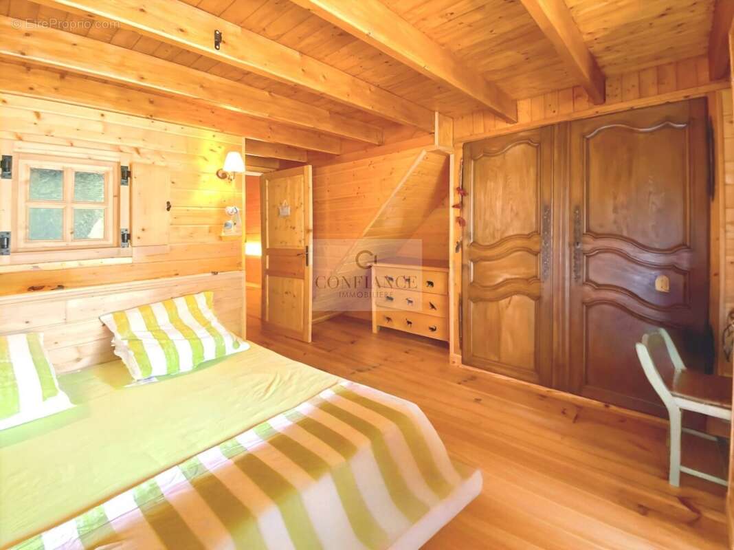 Appartement à SAINT-ETIENNE-DE-TINEE