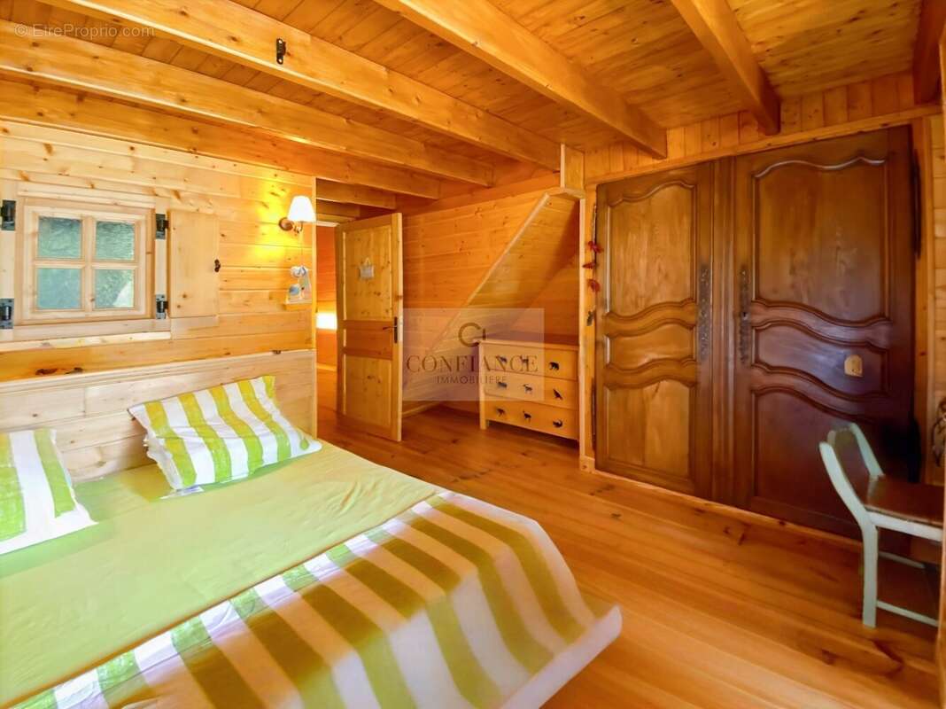 Appartement à SAINT-ETIENNE-DE-TINEE