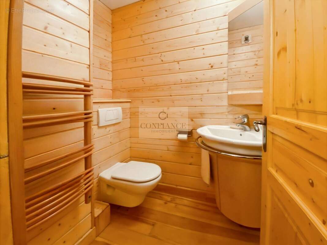 Appartement à SAINT-ETIENNE-DE-TINEE