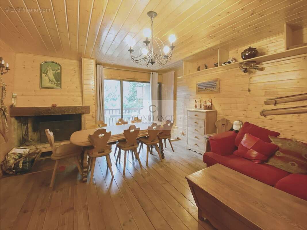 Appartement à SAINT-ETIENNE-DE-TINEE