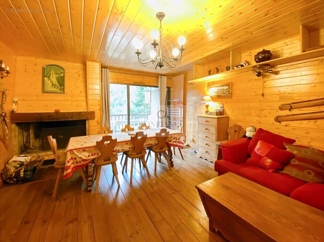 Appartement à SAINT-ETIENNE-DE-TINEE