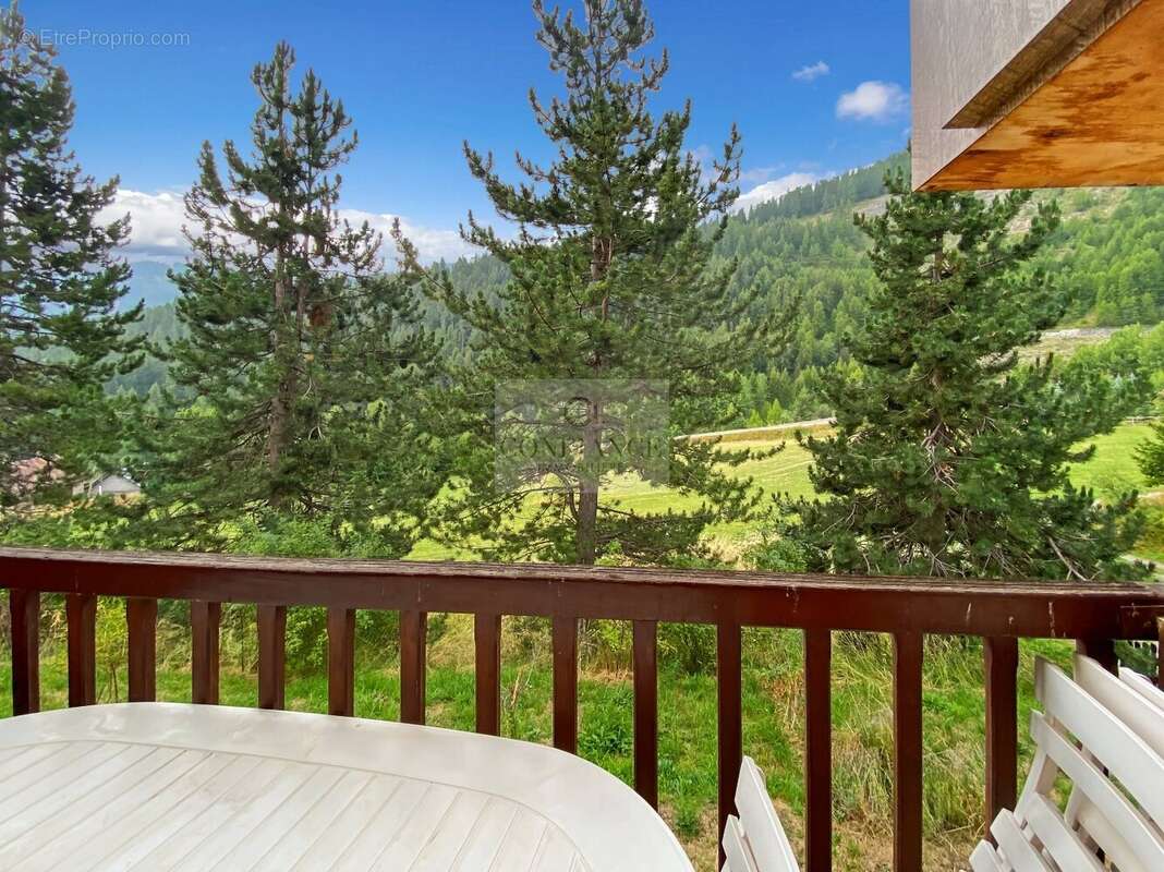 Appartement à SAINT-ETIENNE-DE-TINEE