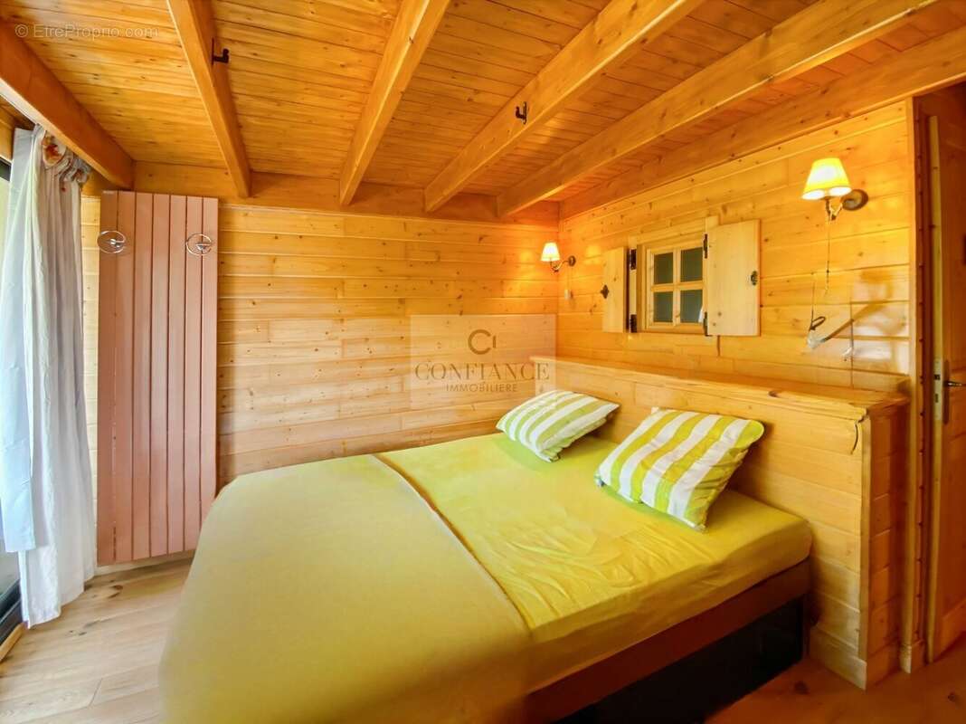 Appartement à SAINT-ETIENNE-DE-TINEE