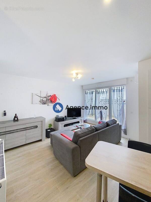 Appartement à MONTLOUIS-SUR-LOIRE