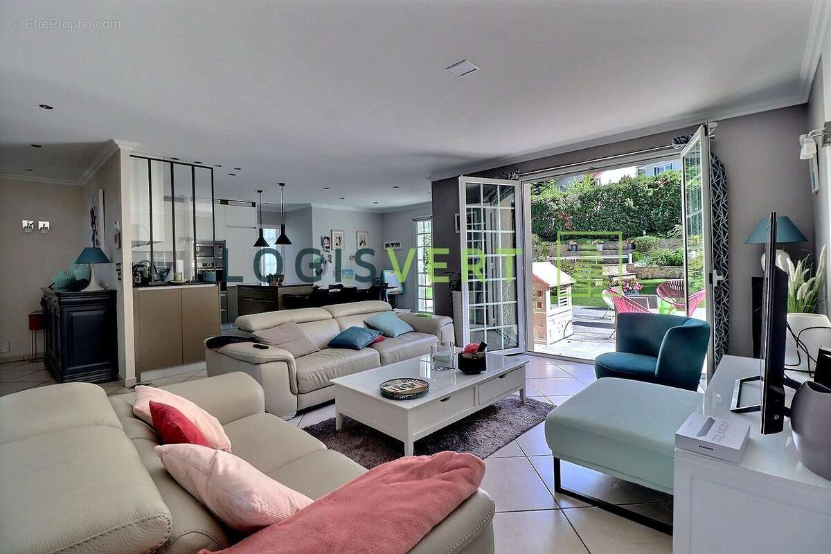 Maison à GIF-SUR-YVETTE