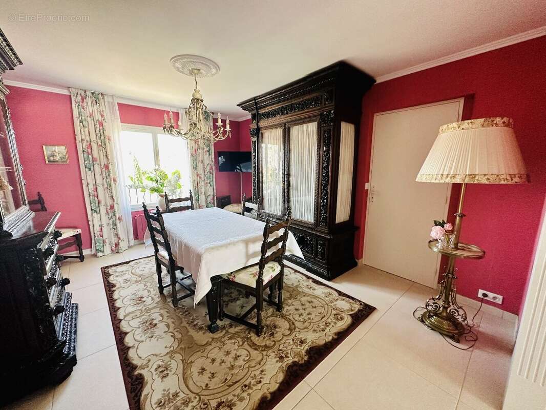 Appartement à HYERES