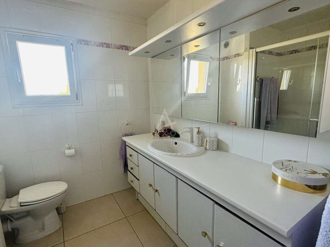 Appartement à HYERES